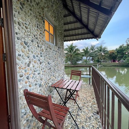 Lilla Summer Retreat - Bentong Bagian luar foto