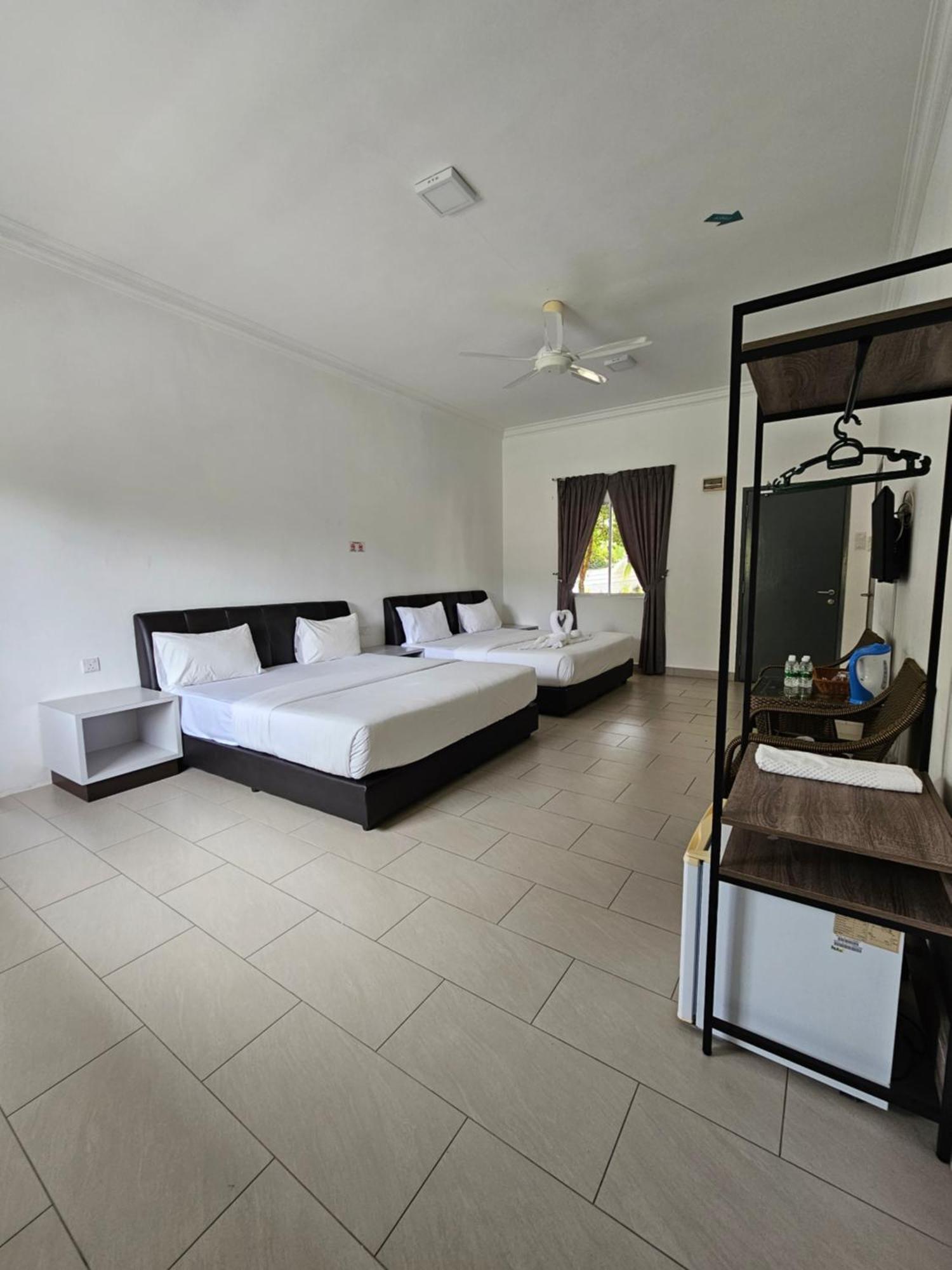 Lilla Summer Retreat - Bentong Bagian luar foto