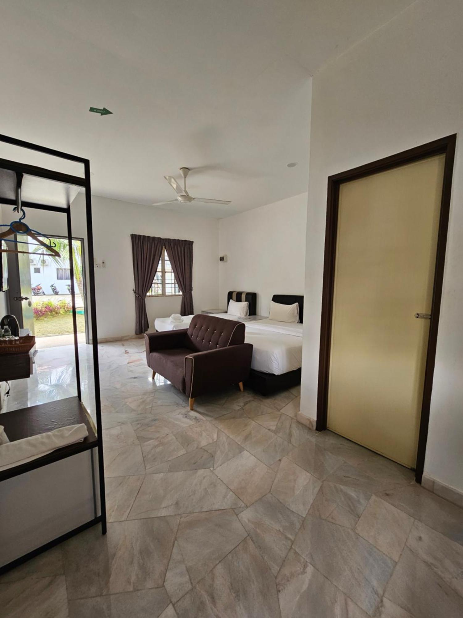 Lilla Summer Retreat - Bentong Bagian luar foto