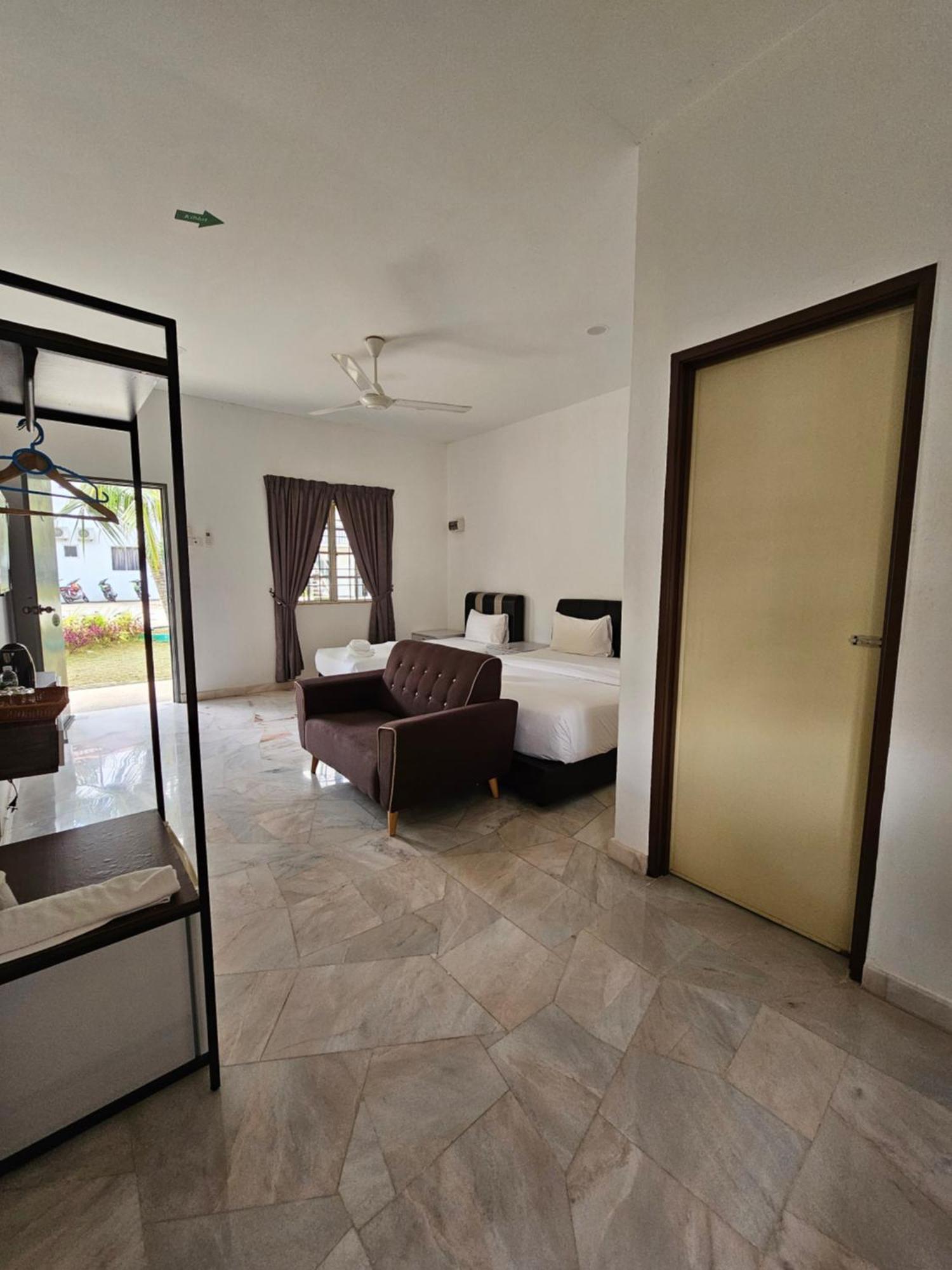 Lilla Summer Retreat - Bentong Bagian luar foto