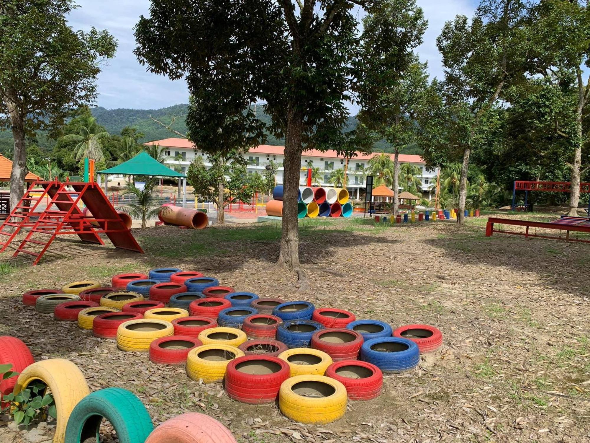 Lilla Summer Retreat - Bentong Bagian luar foto